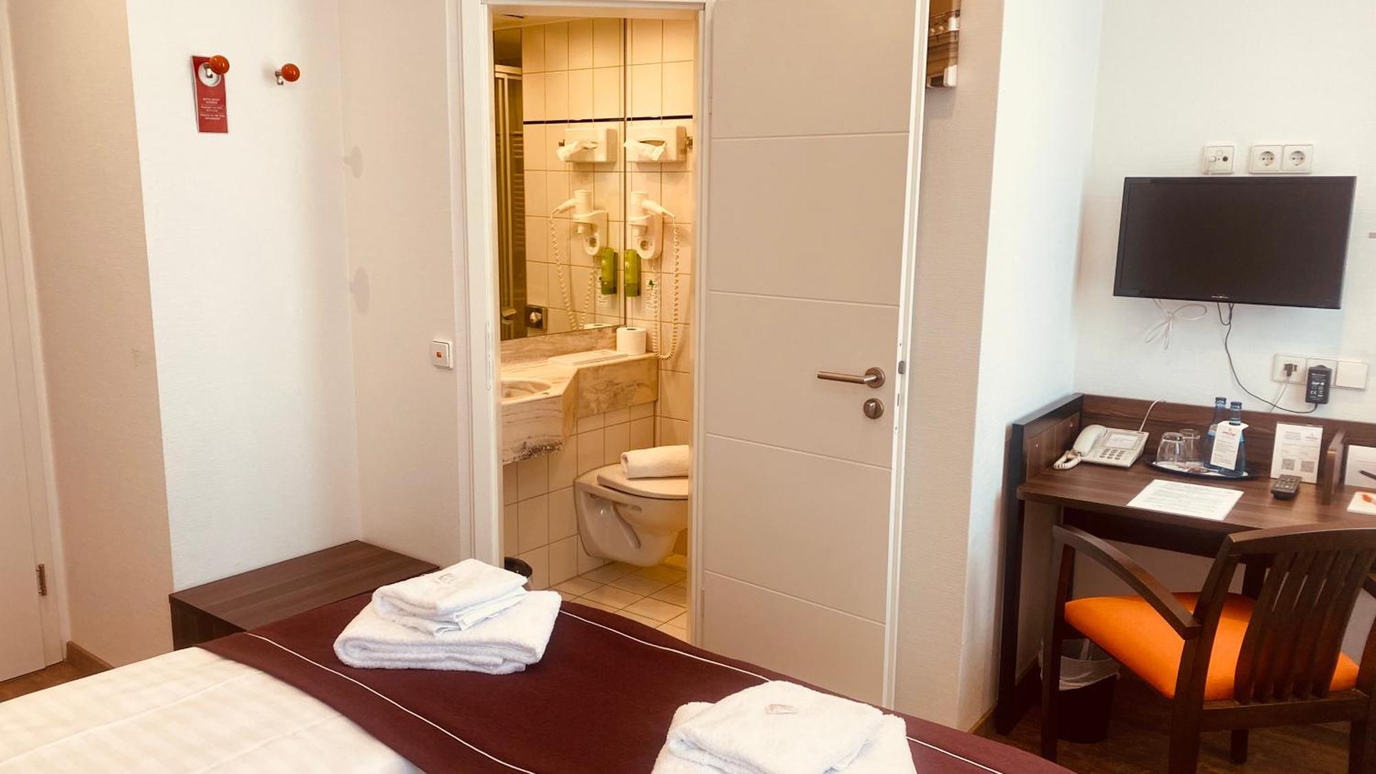 Sevendays Hotel Karlsruhe Eksteriør billede